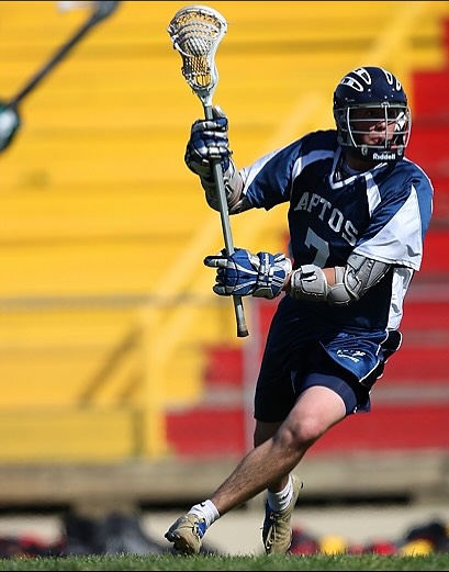An Aptos Mariner cradles upfield at Pacific Grove