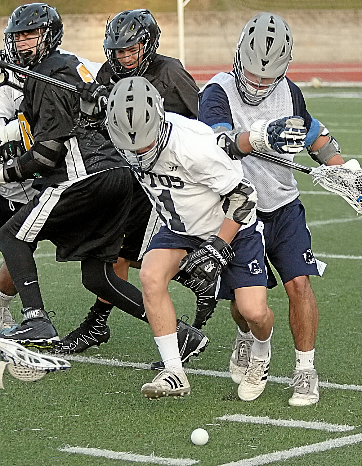 Sentinel: Aptos-Watsonville Rivalry Under the Lights