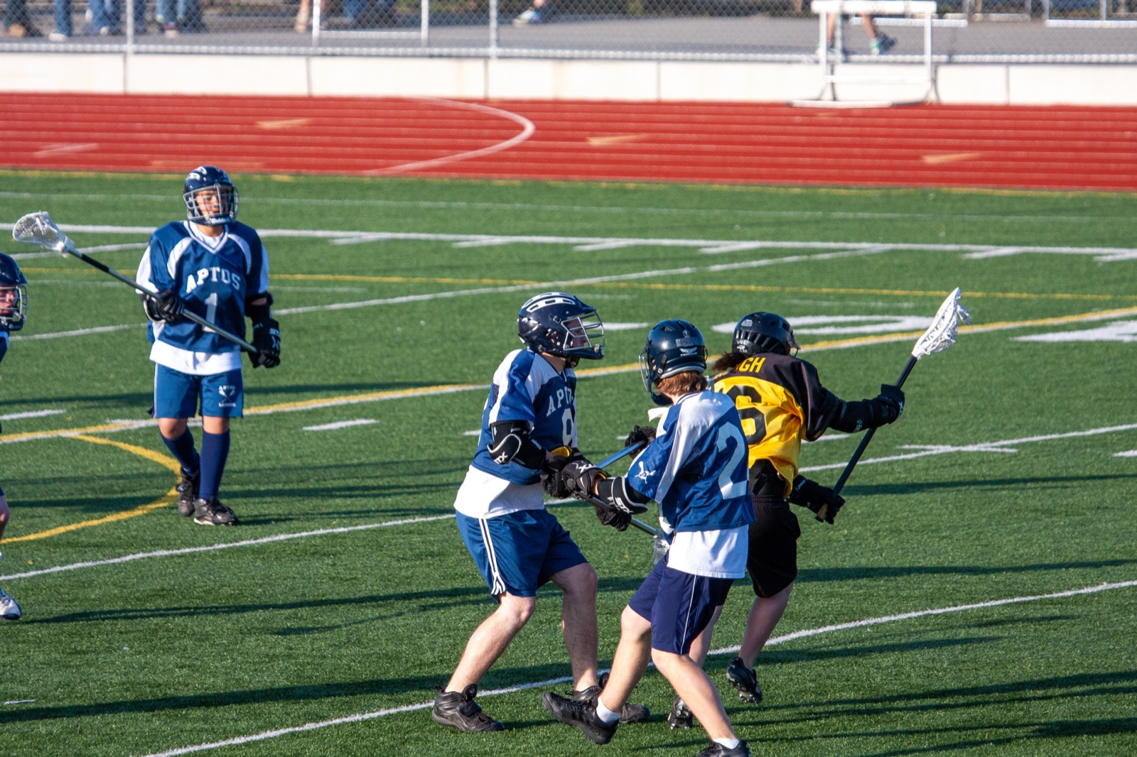 Aptos vs Watsonville game action