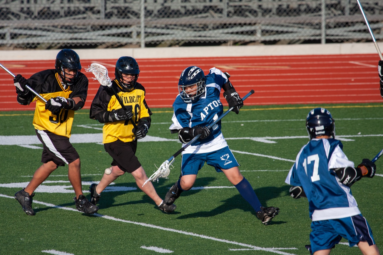 Aptos vs Watsonville game action