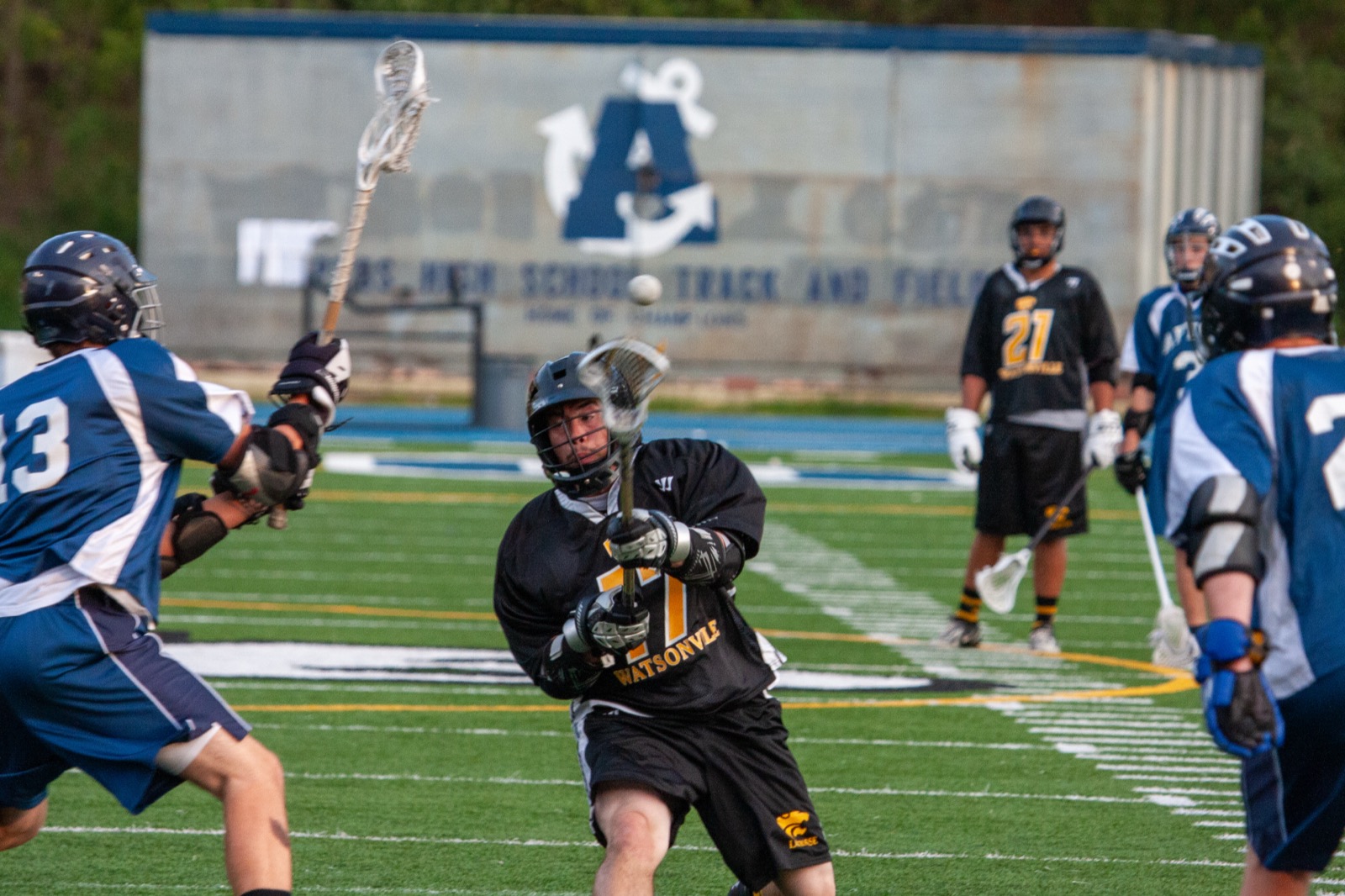 Aptos vs Watsonville game action