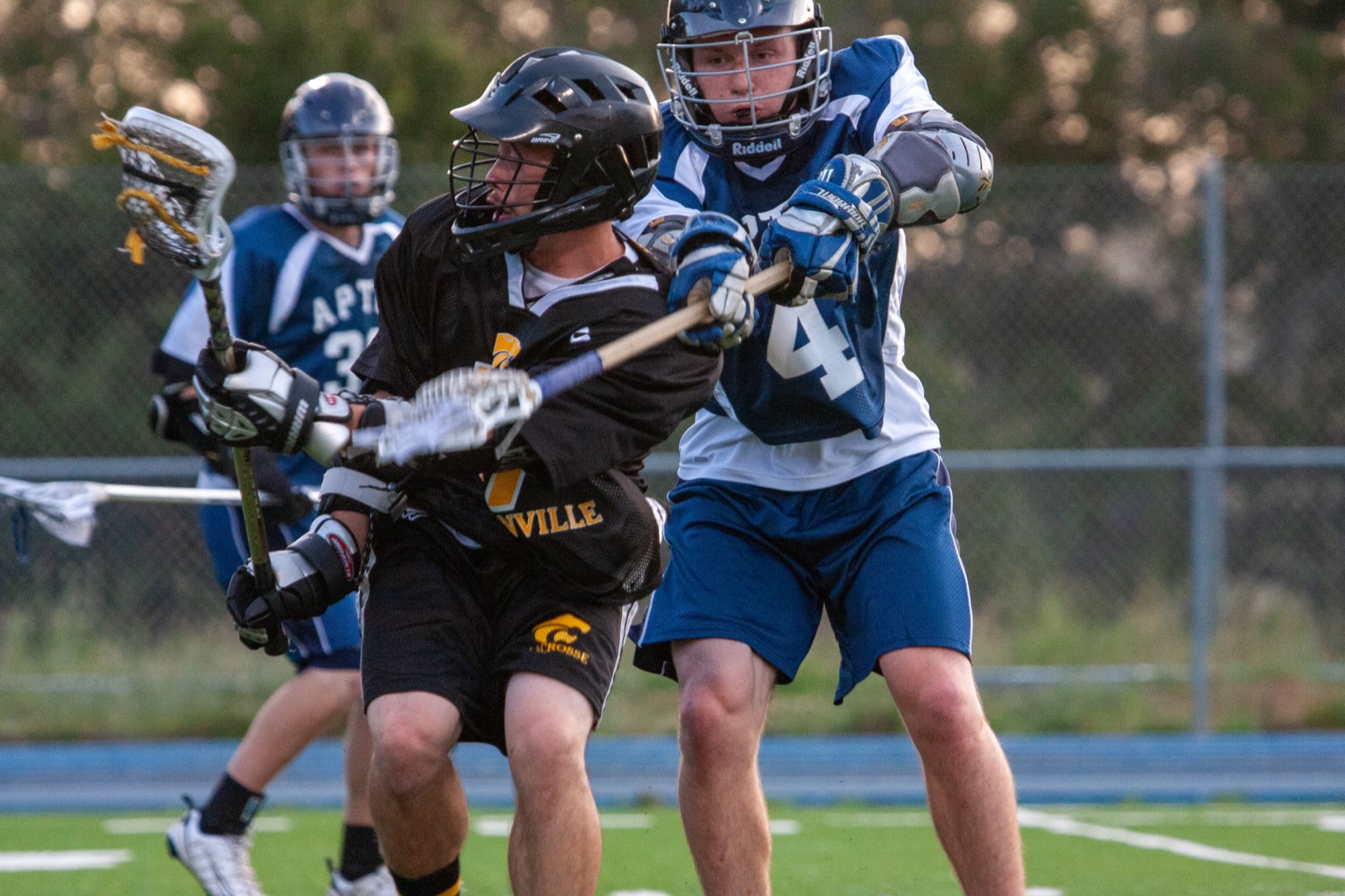 Aptos vs Watsonville game action