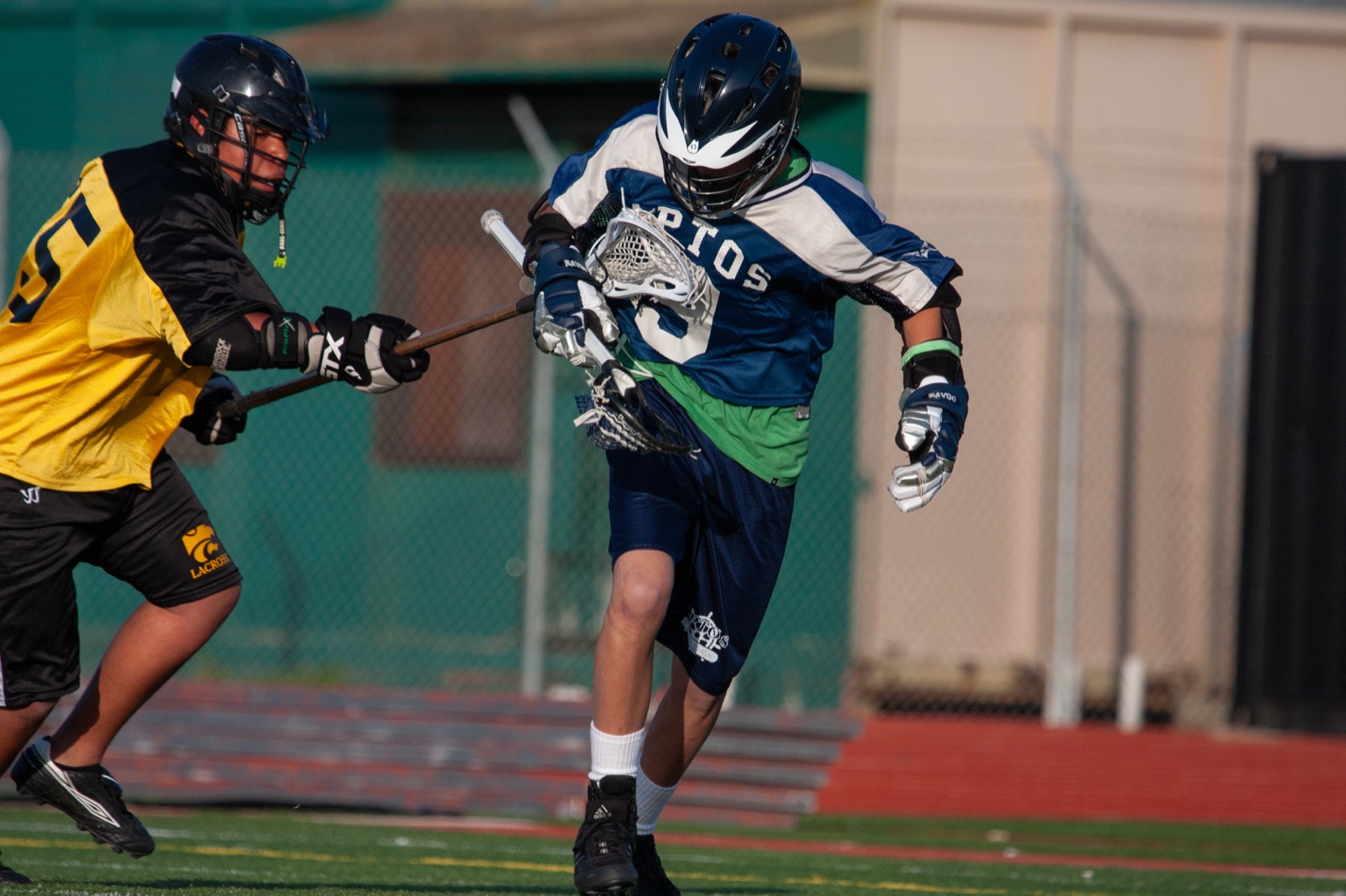 Aptos vs Watsonville game action