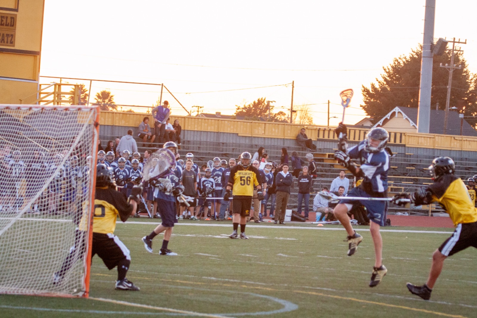 Aptos vs Watsonville game action