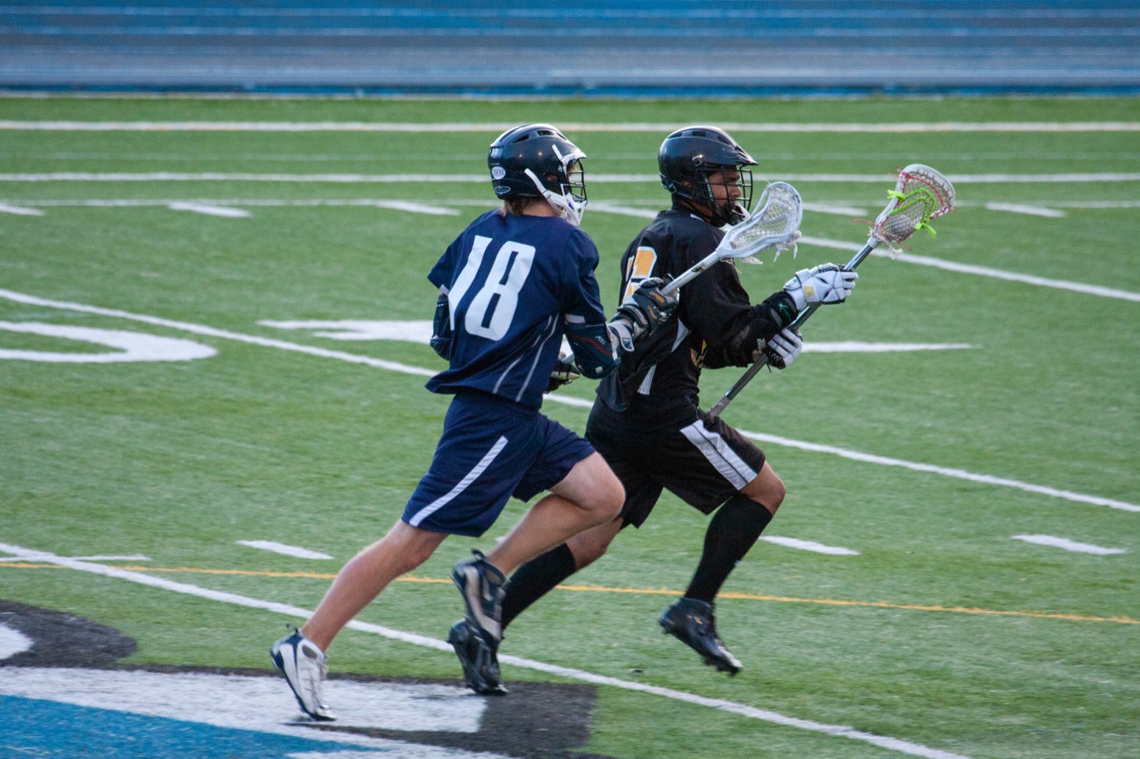 Aptos vs Watsonville game action