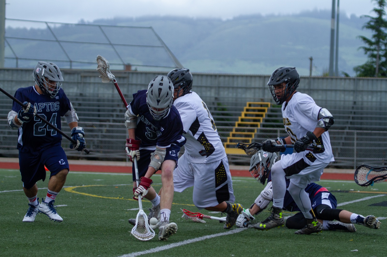 Aptos vs Watsonville game action