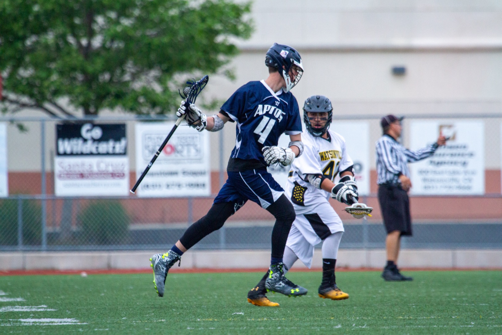 Aptos vs Watsonville game action