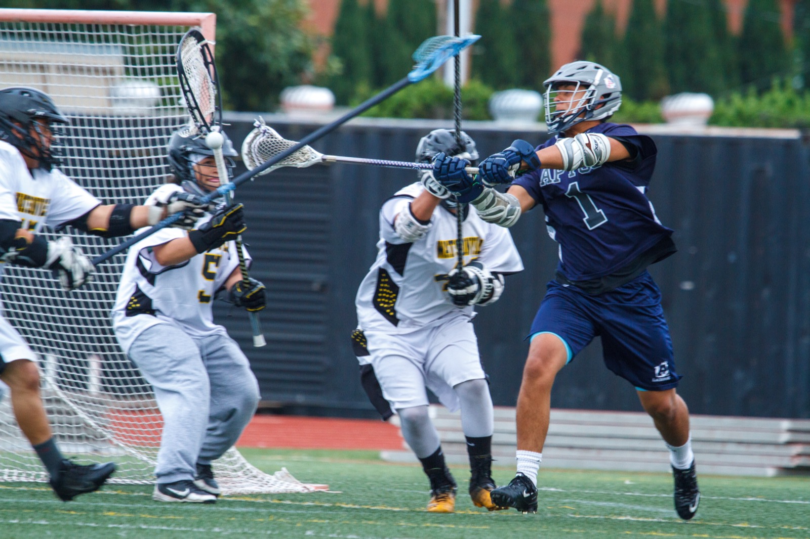 Aptos vs Watsonville game action