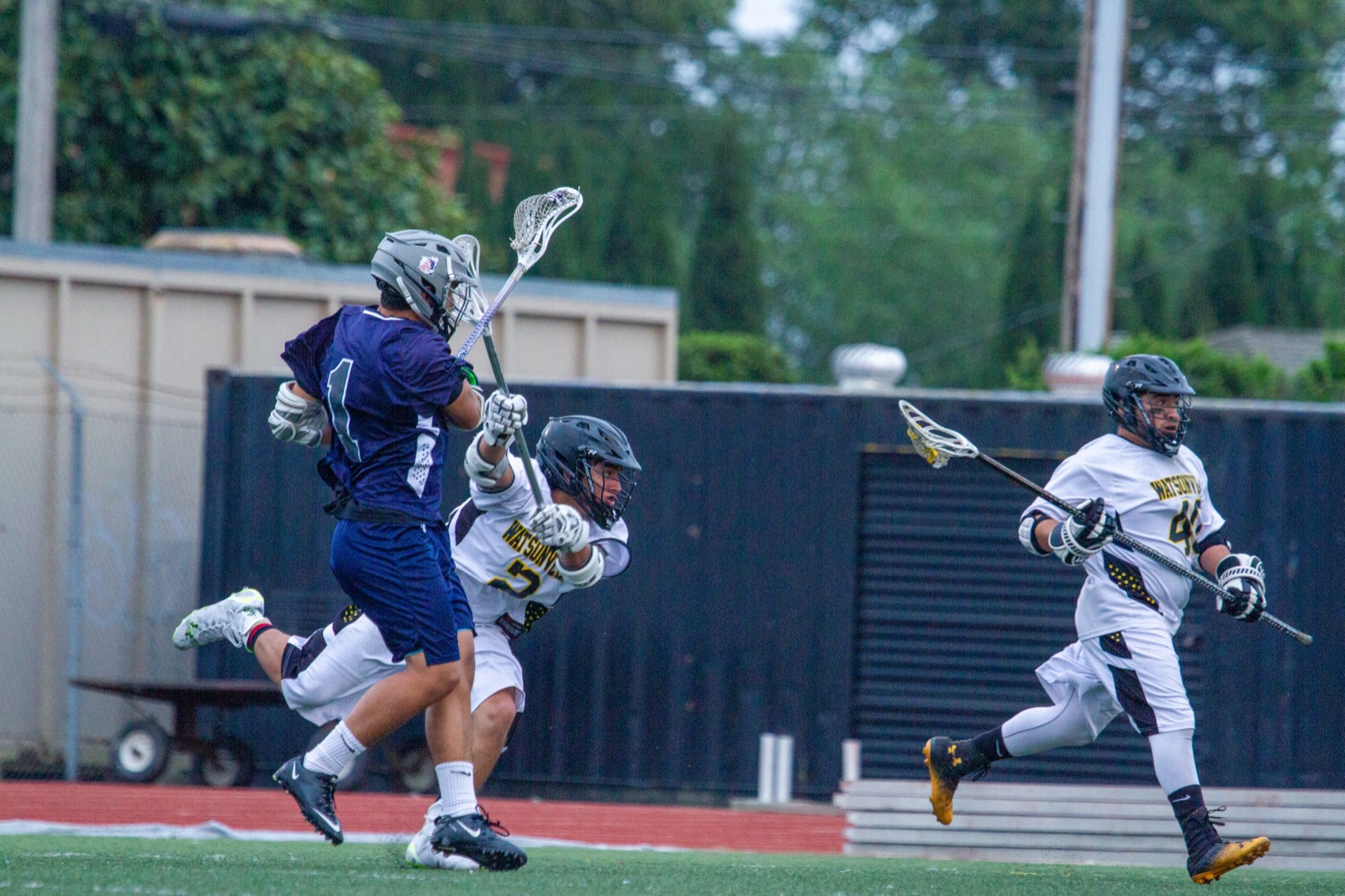 Aptos vs Watsonville game action