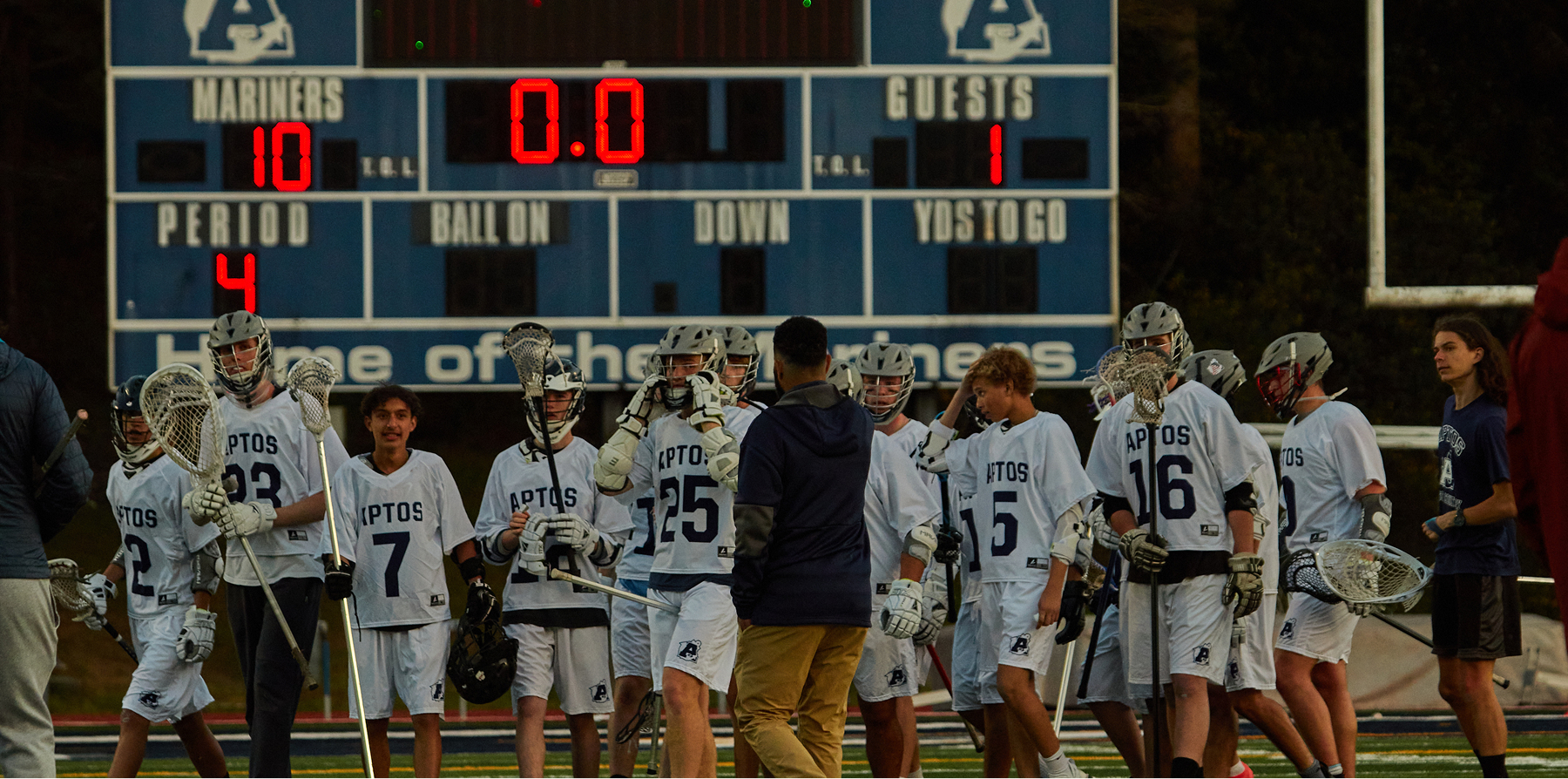Aptos Mariners in action against Soquel Knights